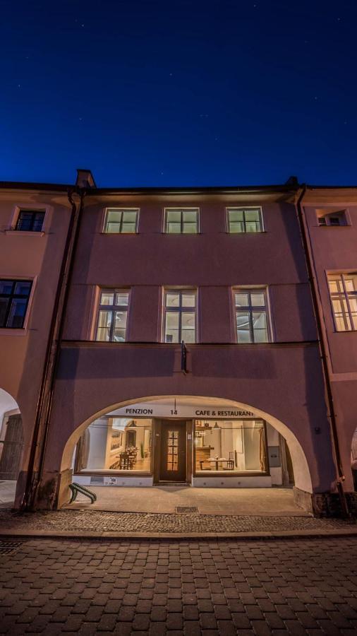 Penzion A Restaurace 14 Hostinné Kültér fotó